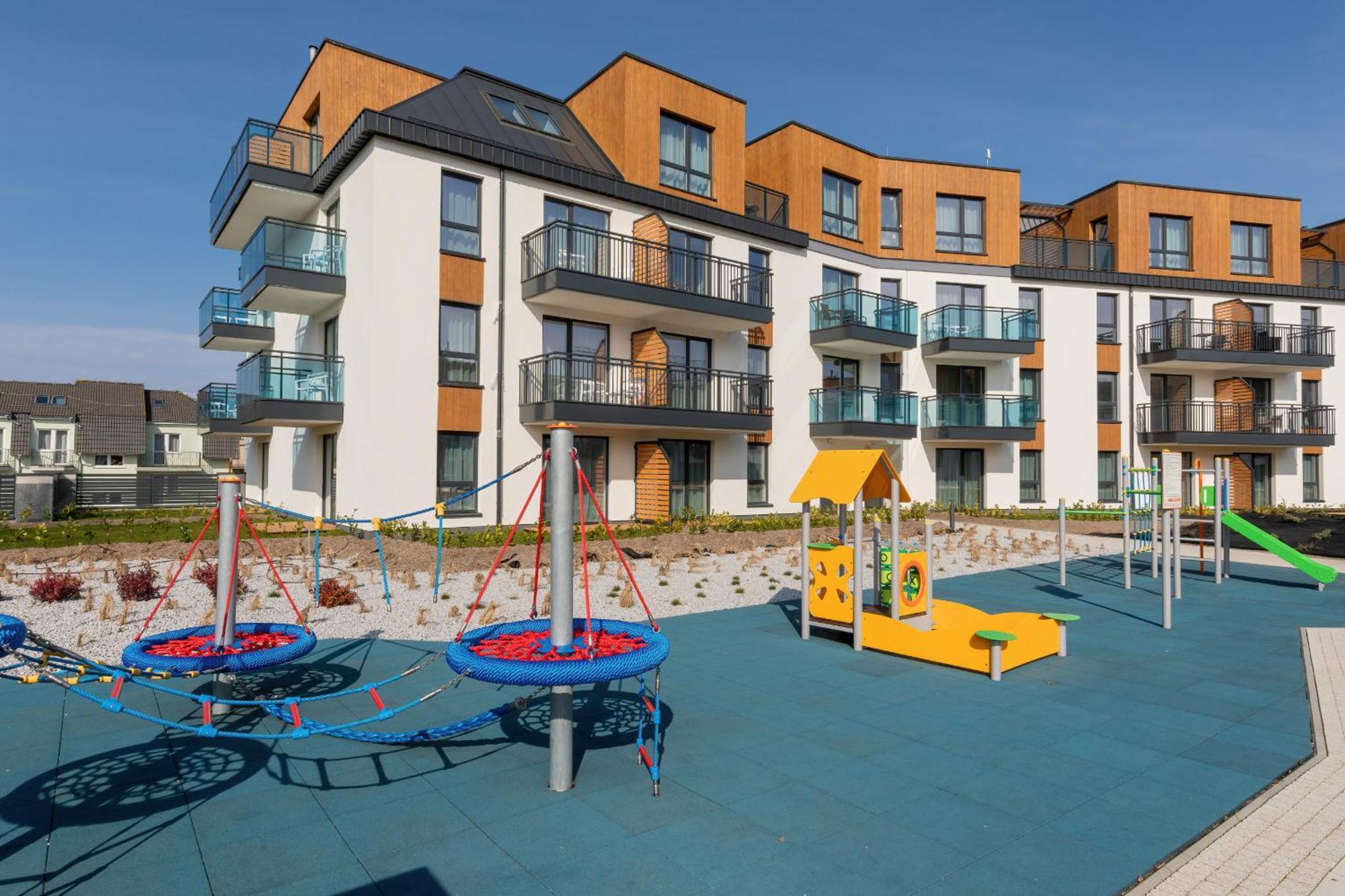 Perfect Holiday Apartments Bel Mare By Noclegi Renters Мендзиздроє Екстер'єр фото