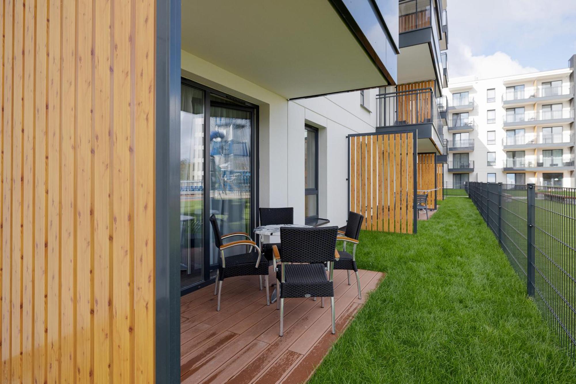 Perfect Holiday Apartments Bel Mare By Noclegi Renters Мендзиздроє Екстер'єр фото