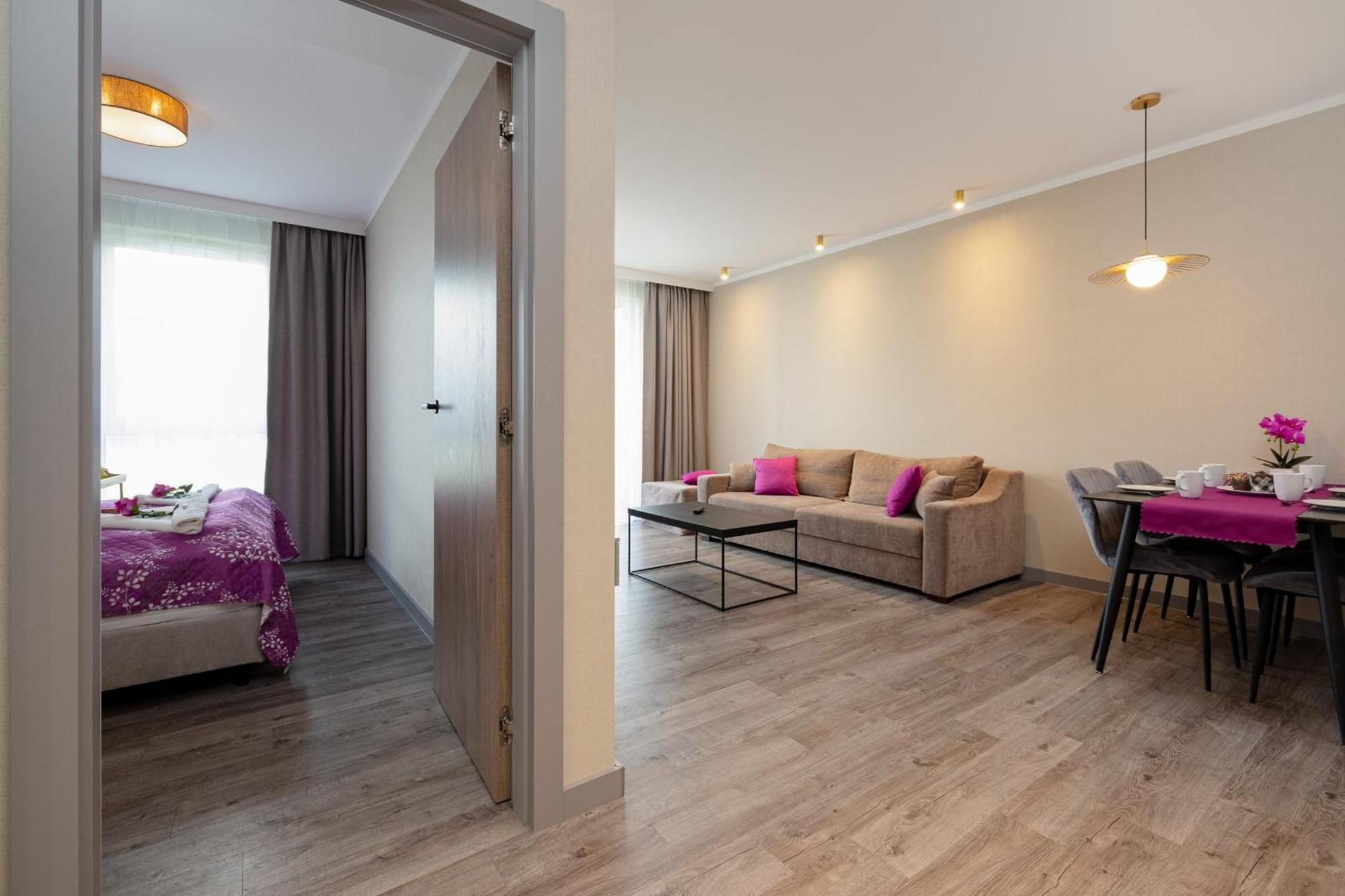 Perfect Holiday Apartments Bel Mare By Noclegi Renters Мендзиздроє Екстер'єр фото