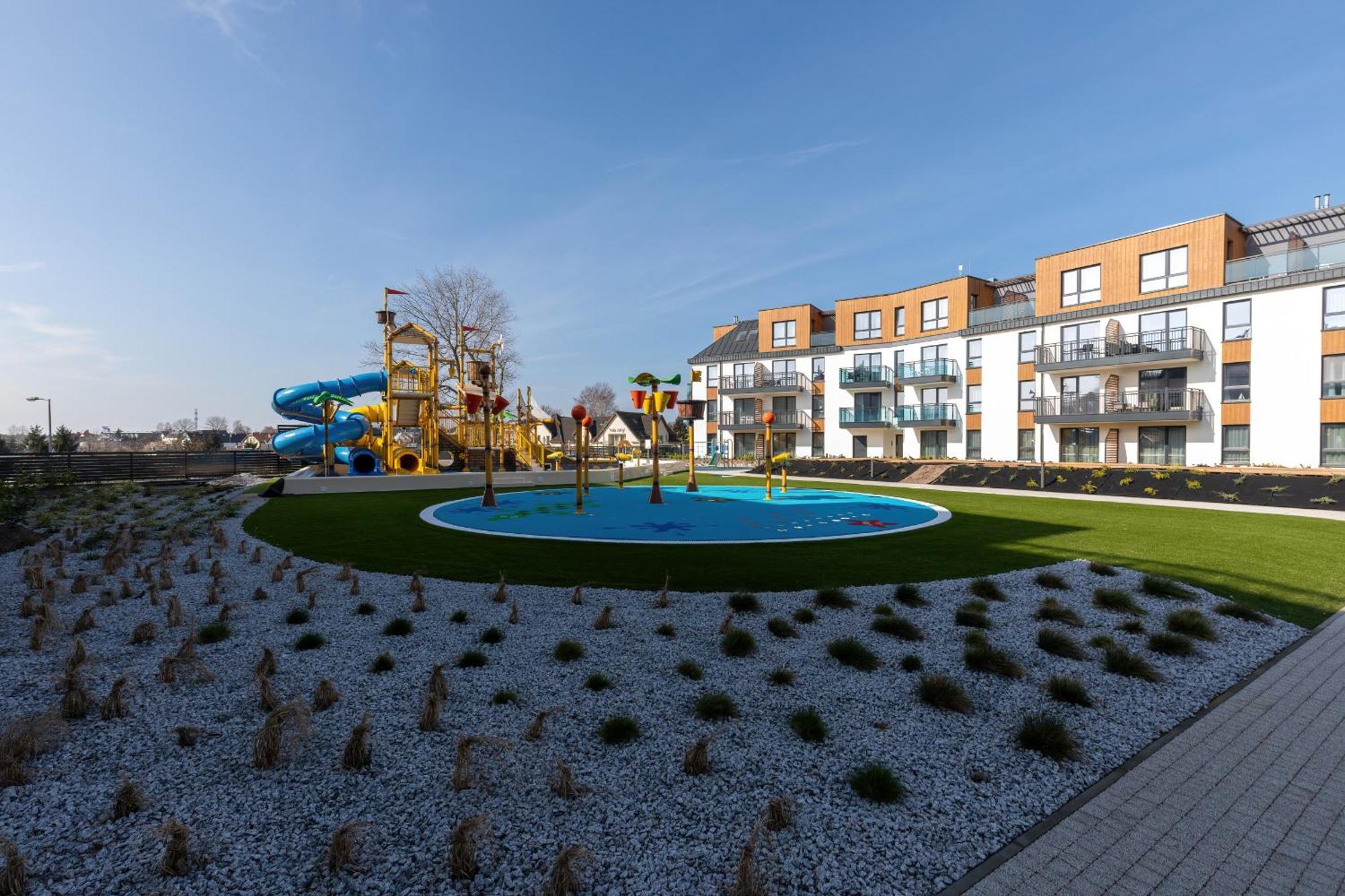 Perfect Holiday Apartments Bel Mare By Noclegi Renters Мендзиздроє Екстер'єр фото