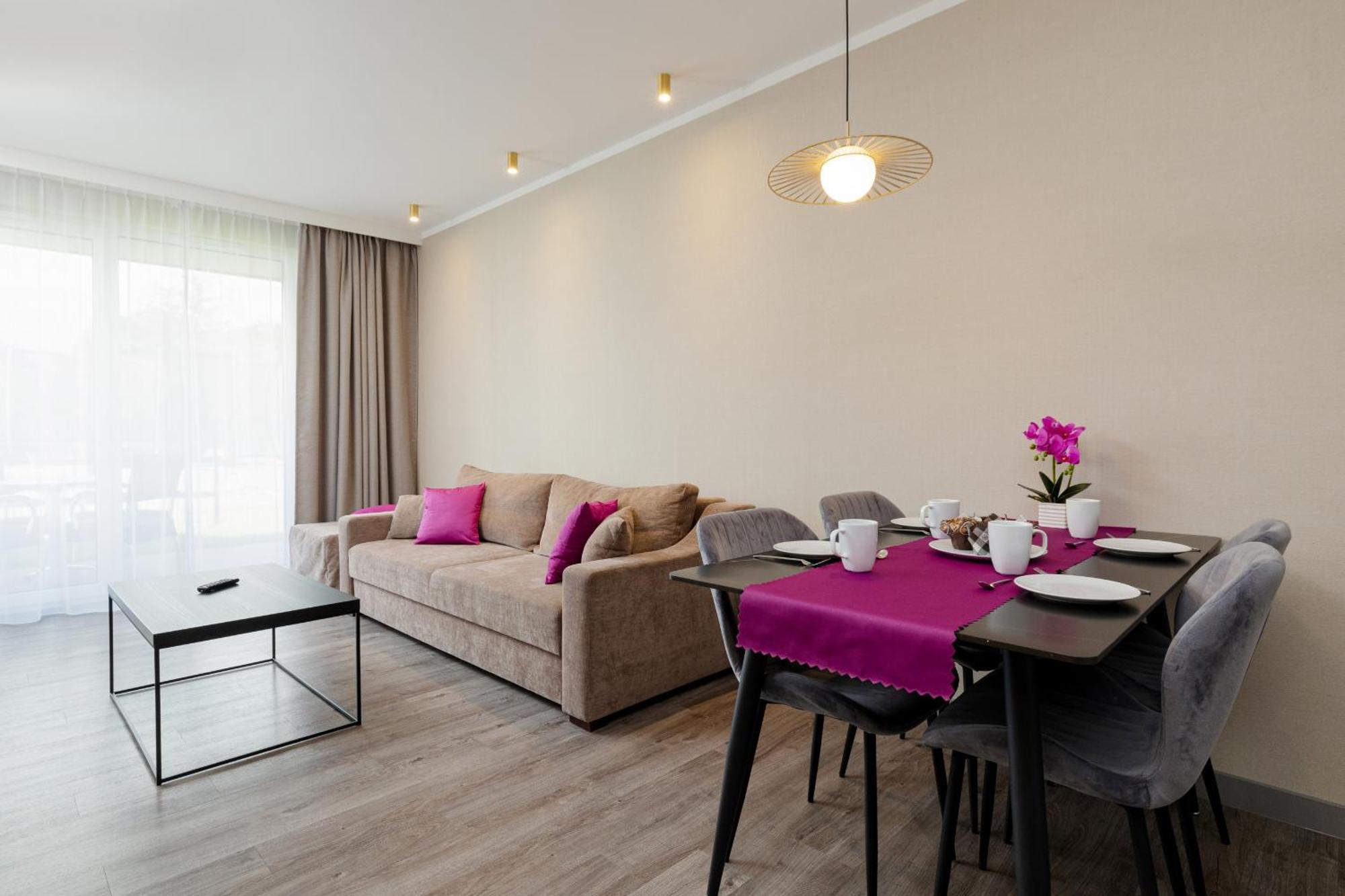 Perfect Holiday Apartments Bel Mare By Noclegi Renters Мендзиздроє Екстер'єр фото